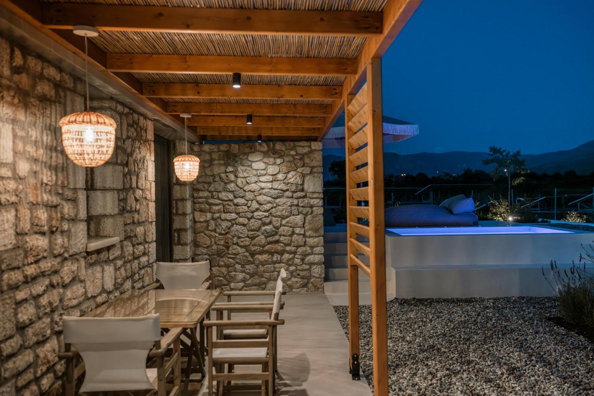 Trinity Design Suites Valanidorachi Екстериор снимка